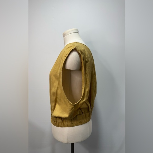 Elan Sleeveless Blouse Women's Large Elastic Hem - Picture 2 of 9